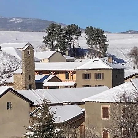 Dom wakacyjny Maison Boutxy Le Clos Des Ours Matemale